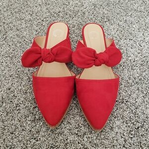Journee red bow mules sz 9